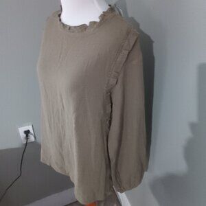 NWT Pretty Garden Long Sleeve Lettuce Trim Top M Medium